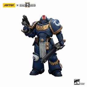 Board Challenge Communication Skill Warhammer 40,000: Space Marine 2 Action Figur Ultramarines Lieutenant Titus Collectors Edition 13 cm