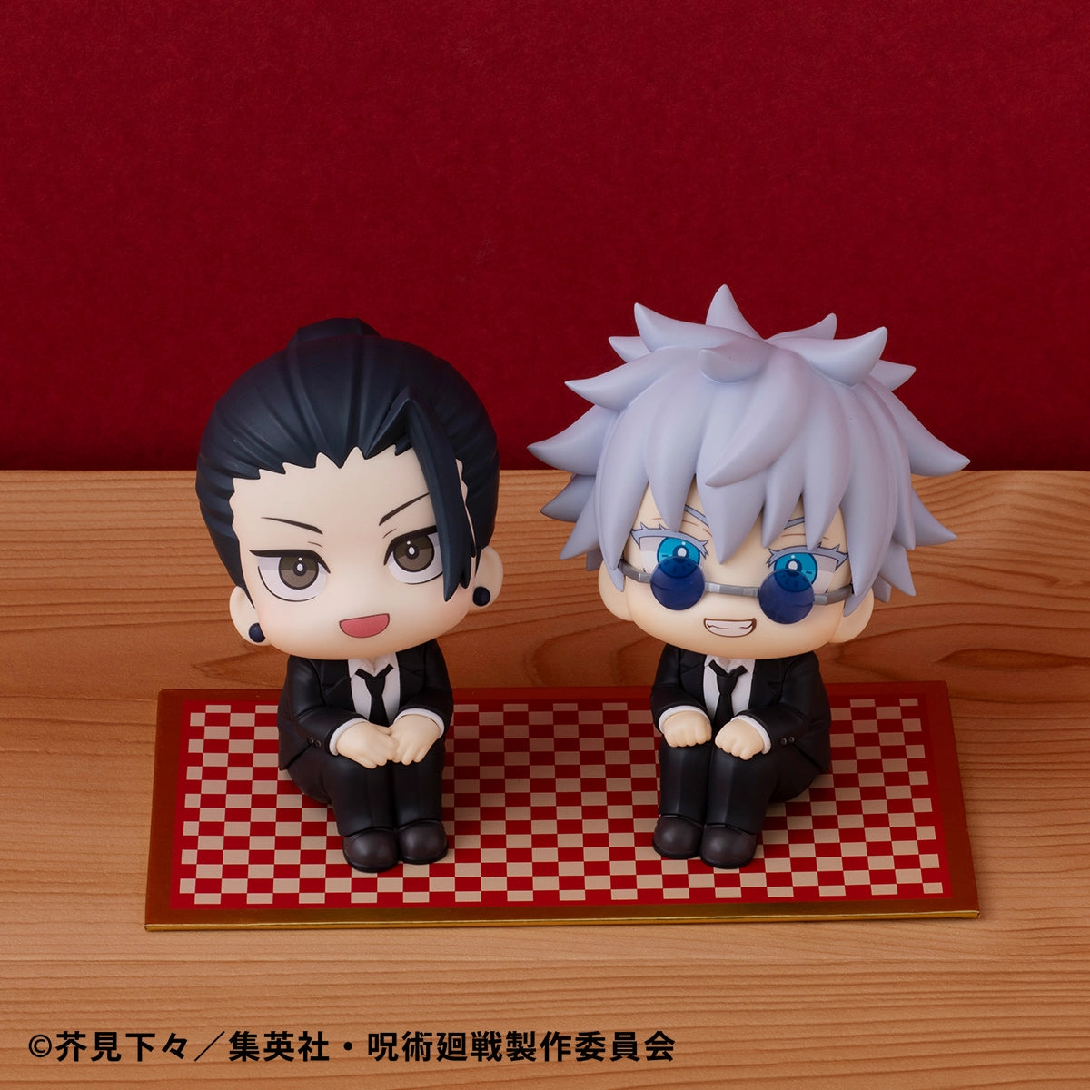Year Round LOOK UP SERIES JUJUTSU KAISEN Satoru Gojo Suit ver?? Suguru Geto Suit ver set??with gift: Cushion??