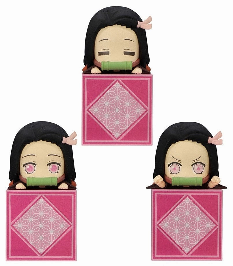 Demon Slayer Kimetsu no Yaiba Hikkake Figure Kamado Nezuko SET Anime Collectible Chibi Article
